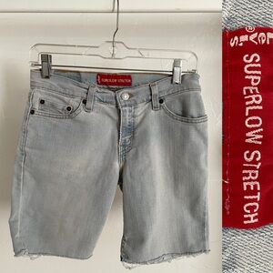 VINTAGE Y2K LEVI’S Superlow Stretch 518 CUTOFF Denim JEANS SHORTS Size 3